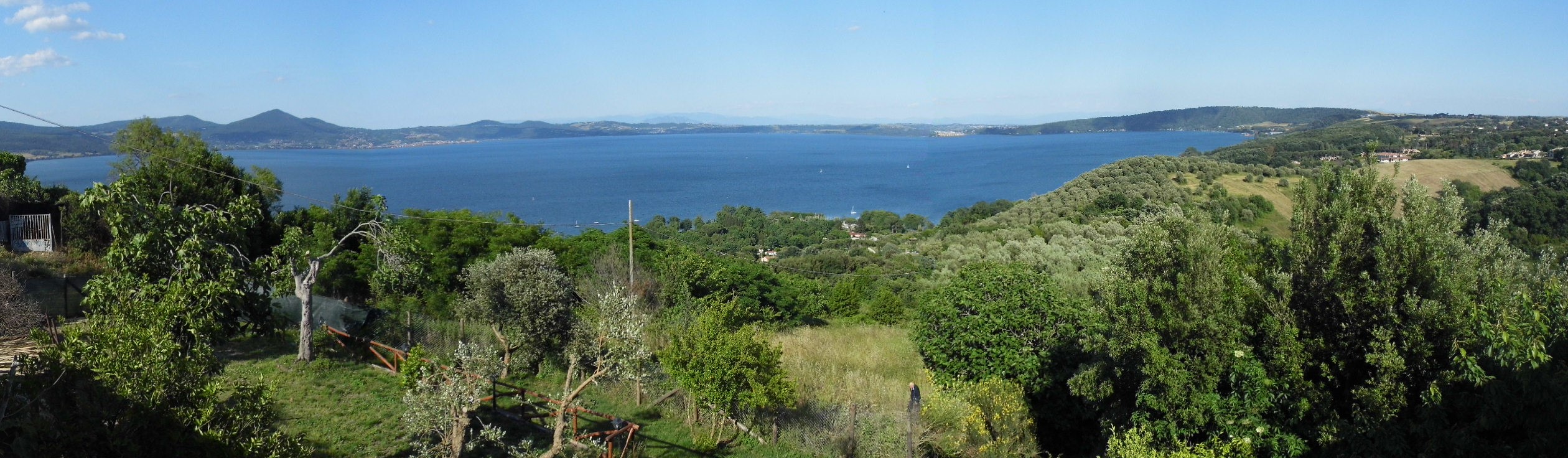 Veduta del lago di Bracciano